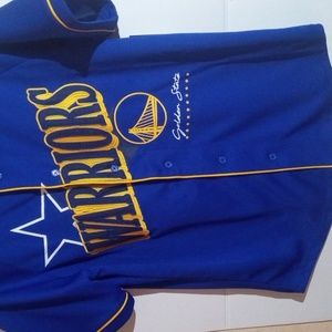 Warriors basketball jersey buttoned up size small color blue outlining gold